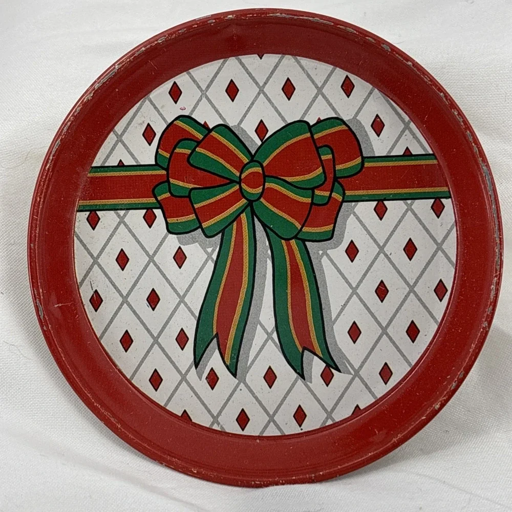 Vintage‎ Metal Christmas Drink Coasters Red Green Bow Retro 1960